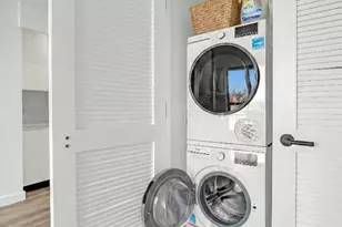 46-10 70th St, New York City, NY 11377 - Photo 2