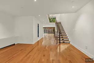 90 Charles St, New York City, NY 10014 - Photo 8