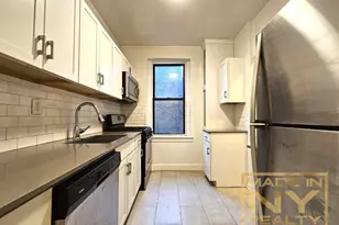 25-74 33rd St, Astoria, NY 11102 - Photo 2