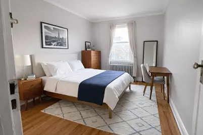 27-18 Newtown Avenue #3, Astoria, NY 11102 - Photo 4