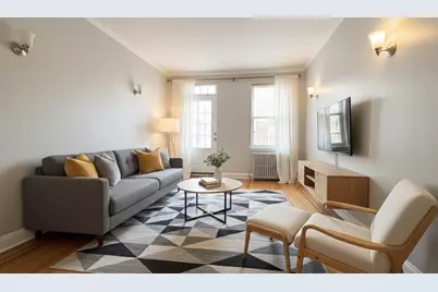 27-18 Newtown Avenue #2, Astoria, NY 11102 - Photo 4