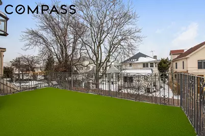 153 Amherst Street, New York City, NY 11235 - Photo 12