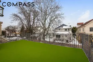 153 Amherst St, New York City, NY 11235 - Photo 12
