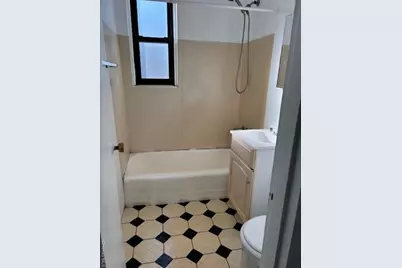 209-10 41st Avenue #2-E, Bayside, NY 11361 - Photo 6