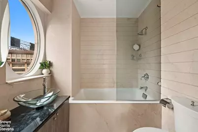 189 Bridge Street #10A, New York City, NY 11201 - Photo 8