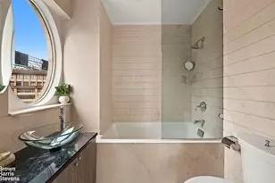 189 Bridge St, New York City, NY 11201 - Photo 8