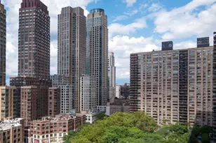 303 W 66th St, New York, NY 10023 - Photo 12