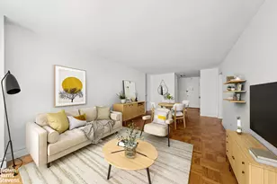 211 E 53rd St, New York City, NY 10022 - Photo 2