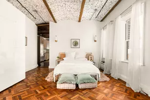 205 W 57th St, New York City, NY 10019 - Photo 10
