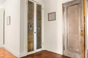 205 W 57th St, New York City, NY 10019 - Photo 14