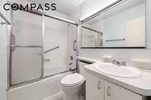 70-31 108th St, Forest Hills, NY 11375 - Photo 4