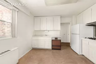 70-31 108th St, Forest Hills, NY 11375 - Photo 4