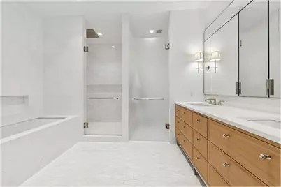 200 E 83rd Street #26B, New York, NY 10028 - Photo 10