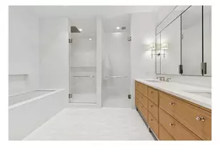 200 E 83rd St, New York City, NY 10028 - Photo 10