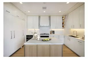 200 E 83rd St, New York City, NY 10028 - Photo 4