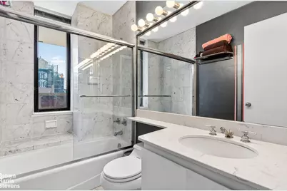 311 E 38th Street #11B, New York City, NY 10016 - Photo 8