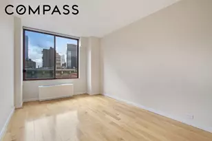 393 W 49th St, New York City, NY 10019 - Photo 4