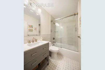 135 E 83rd Street #14B, New York City, NY 10028 - Photo 10