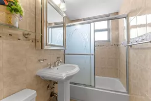 61-15 97th St, Rego Park, NY 11374 - Photo 10