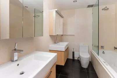 641 Fifth Avenue #31C, New York, NY 10022 - Photo 10