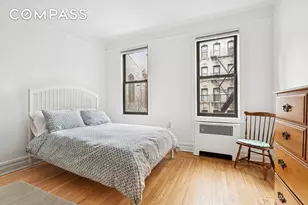 121 E 88th St, New York City, NY 10128 - Photo 4