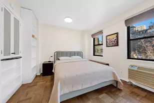 345 E 52nd St, New York, NY 10022 - Photo 2