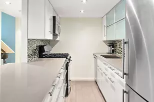 250 Mercer St, New York, NY 10012 - Photo 4