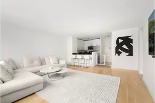 45 W 67th St, New York City, NY 10023 - Photo 2