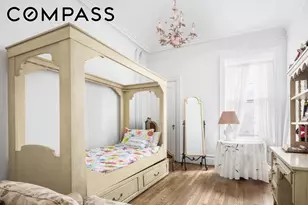 21 E 81st St, New York City, NY 10028 - Photo 18