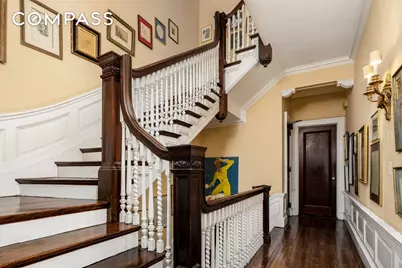 21 E 81st Street, New York City, NY 10028 - Photo 12