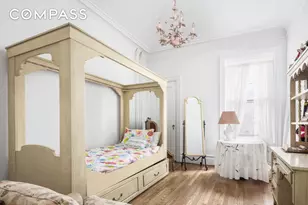 21 E 81st St, New York City, NY 10028 - Photo 18