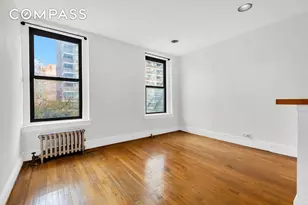 240 E 24th St, New York City, NY 10010 - Photo 6