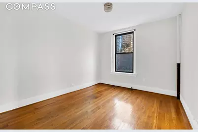 240 E 24th Street #2E, New York City, NY 10010 - Photo 2