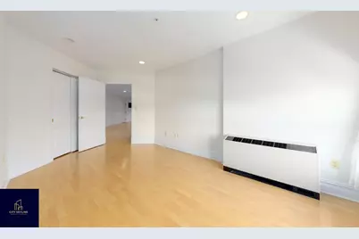 19-19 24th Avenue #L-411, Astoria, NY 11102 - Photo 16