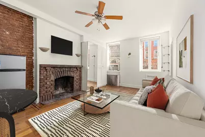 69 Mac Dougal Street #2F, New York, NY 10012 - Photo 2