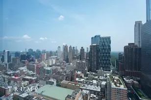 310 W 52nd St, New York City, NY 10019 - Photo 14