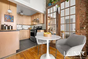 460 W 23rd St, New York City, NY 10011 - Photo 4