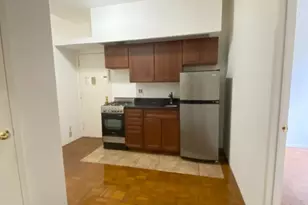 304 W 92nd St, New York, NY 10025 - Photo 4