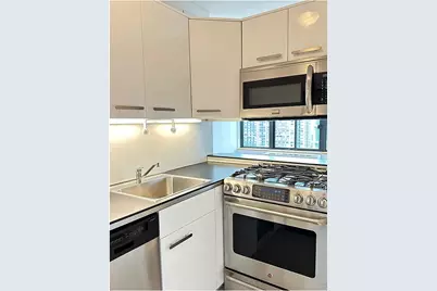 300 E 93rd Street #23C, New York City, NY 10128 - Photo 1