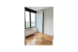 300 E 93rd St, New York City, NY 10128 - Photo 6