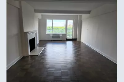 40 Central Park S #17A, New York, NY 10019 - Photo 4