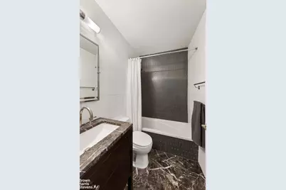 212 E 47th Street #18A, New York City, NY 10017 - Photo 6
