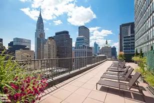 212 E 47th St, New York City, NY 10017 - Photo 8