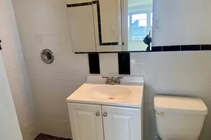 164-20 Highland Ave, New York City, NY 11432 - Photo 12