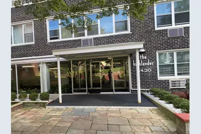 164-20 Highland Avenue #9-T, New York City, NY 11432 - Photo 2