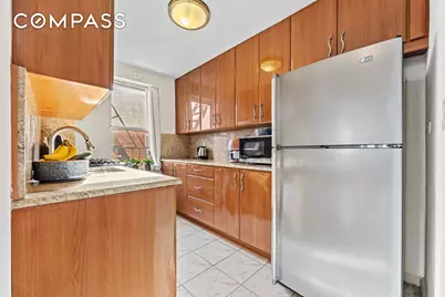 325 E 201st Street #5F, Bronx, NY 10458 - Photo 6
