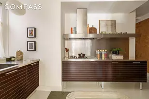 161 W 75th St, New York City, NY 10023 - Photo 8