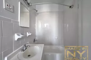 122-20 Ocean Promenade, Rockaway Park, NY 11694 - Photo 4