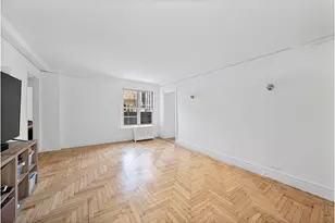 230 West End Ave, New York City, NY 10023 - Photo 16