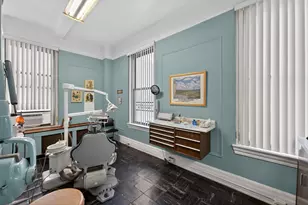 470 West End Ave, New York City, NY 10024 - Photo 8
